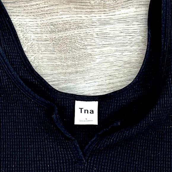 TNA crop Henley tank. - Picture 3 of 3